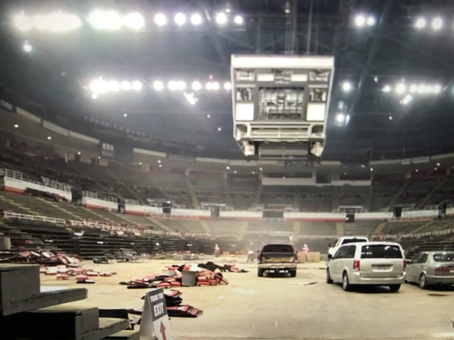 Amazing interior video footage of Joe Louis Arena during demolition -  Detroit Sports Nation