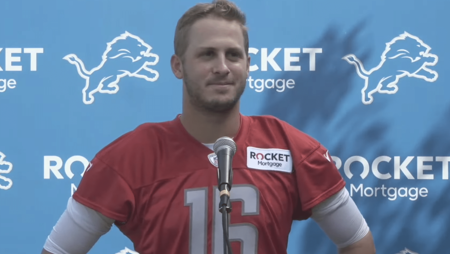 Pro Football Focus clearly does not like Jared Goff - Detroit