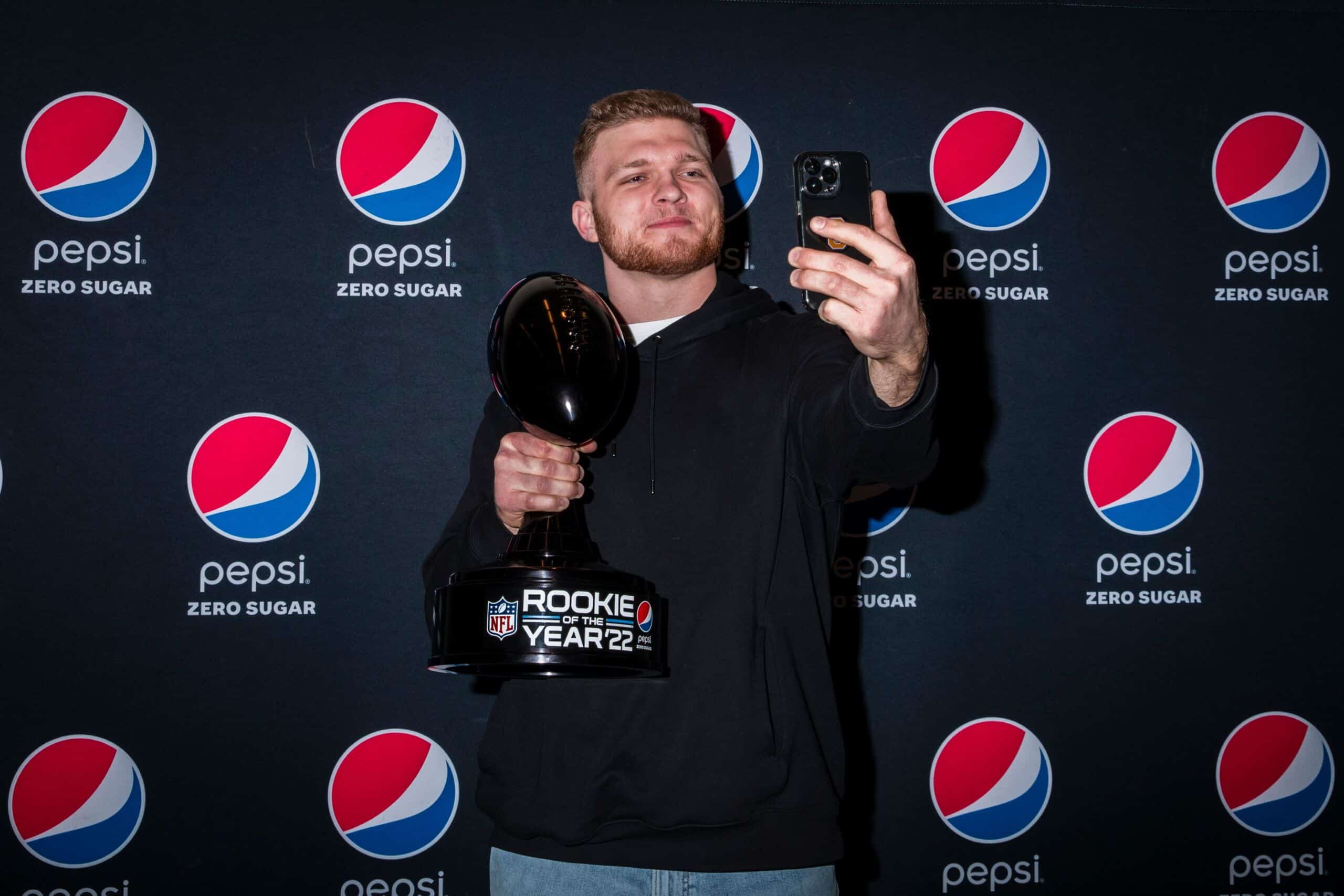 Aidan Hutchinson Detroit Lions Pepsi Rookie of the Year