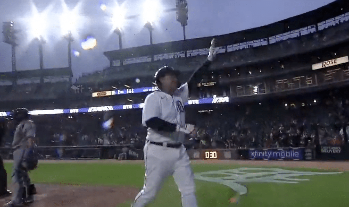 Miguel Cabrera blasts 511th home run