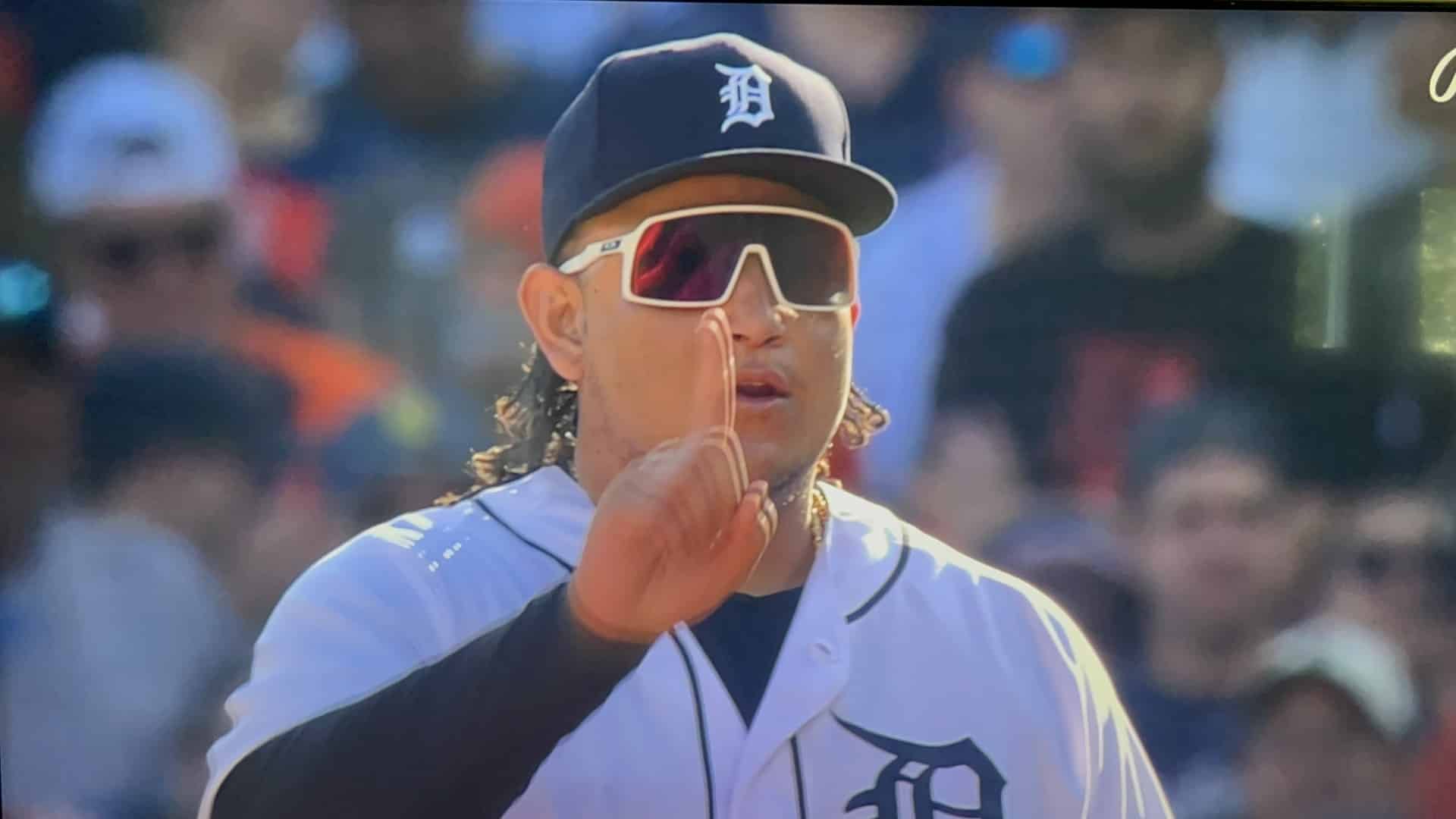 Miguel Cabrera's Final Moment Dan Dickerson Has Perfect Call For Miguel Cabrera Detroit Tigers 40-Man Roster Miguel Cabrera says he will play one final season